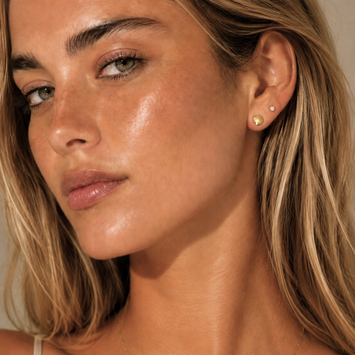 HOLLY DAINTY GOLD SEA SHELL STUD EARRINGS
