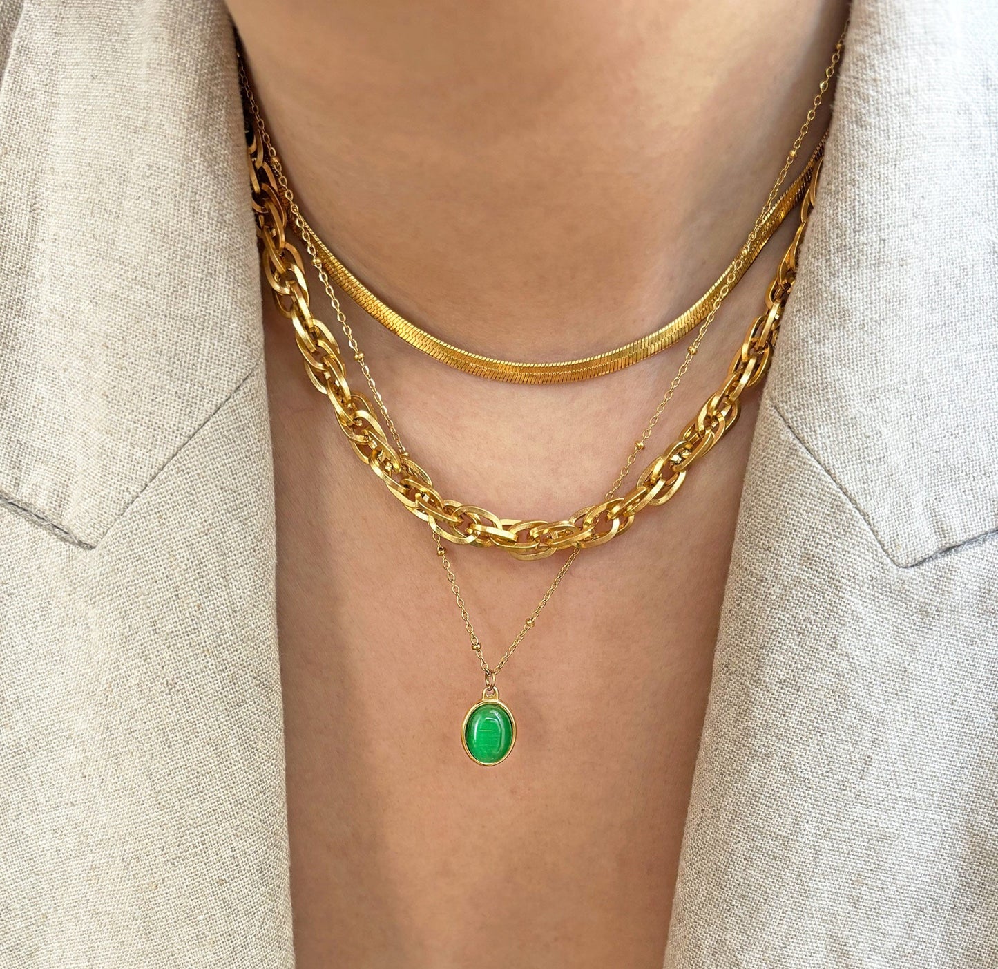 DARA GOLD GREEN CATS EYE PENDANT NECKLACE