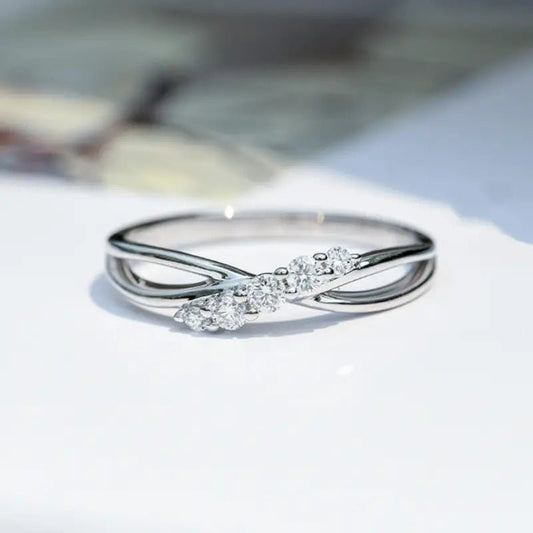 MAC162 Simple Micropaved Cross Hollow Ring