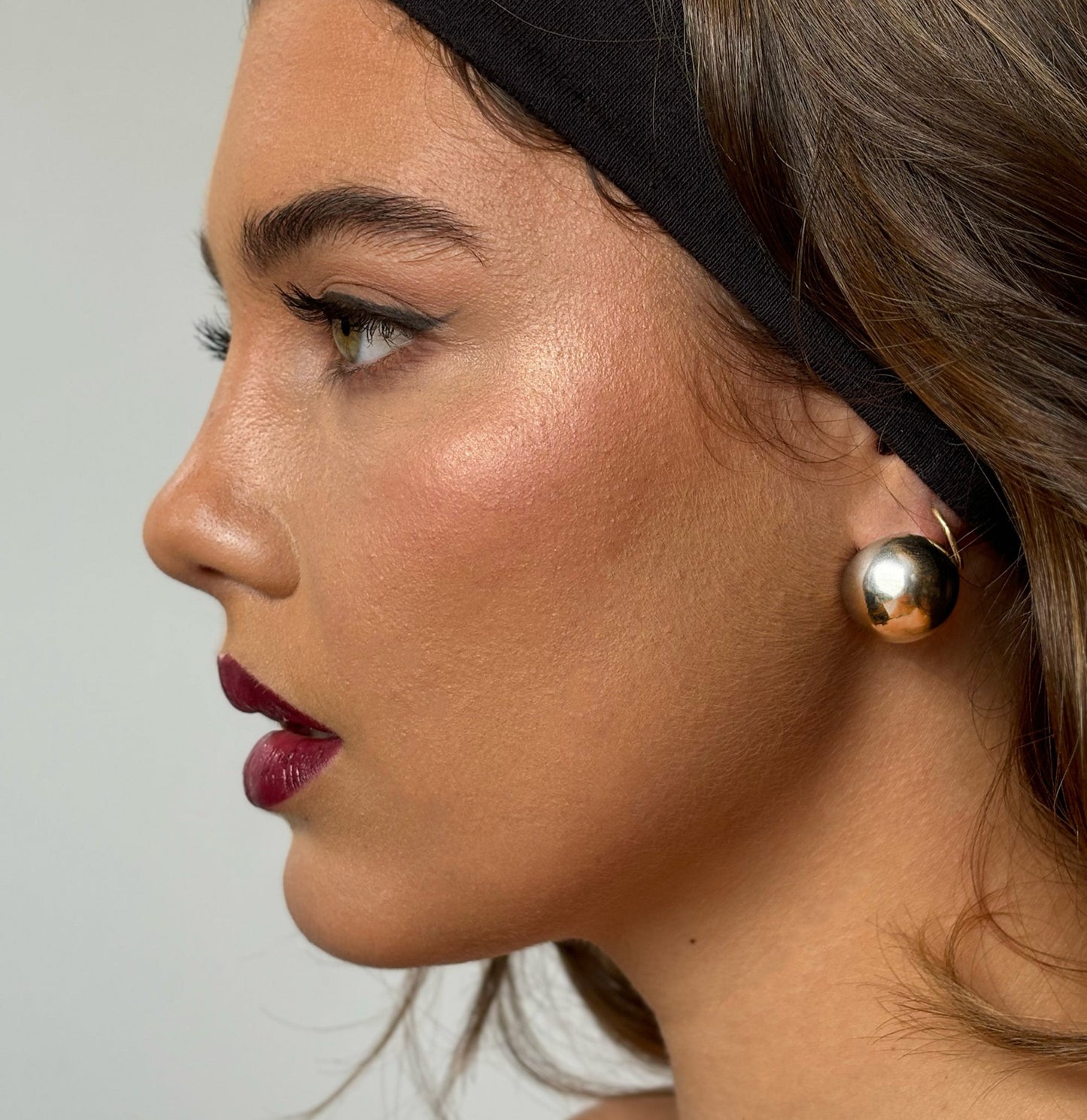 MARYLYN SILVER DOME EARRINGS