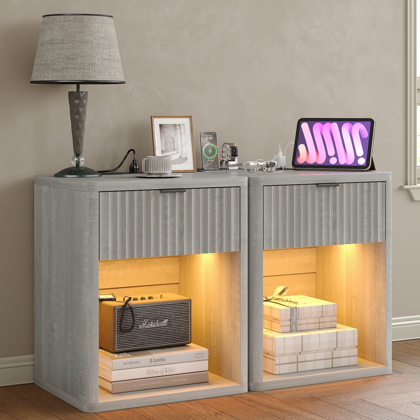 Fluted LED Nightstand with Charging Station, Drawer Side Tables, Oak -YANOSAKU